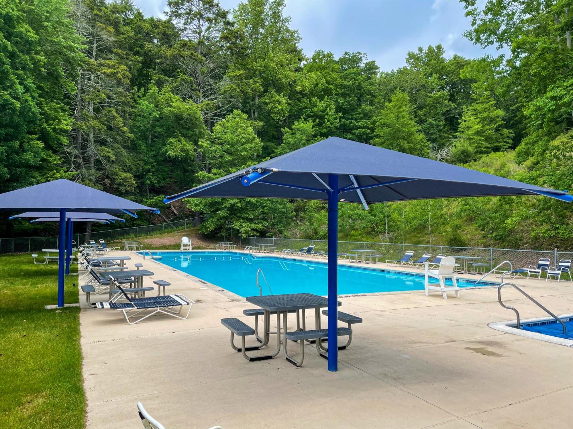 Unique Roundhouse: Hot Tub-Game Room-Firepit&More! Bushkill Dış mekan fotoğraf